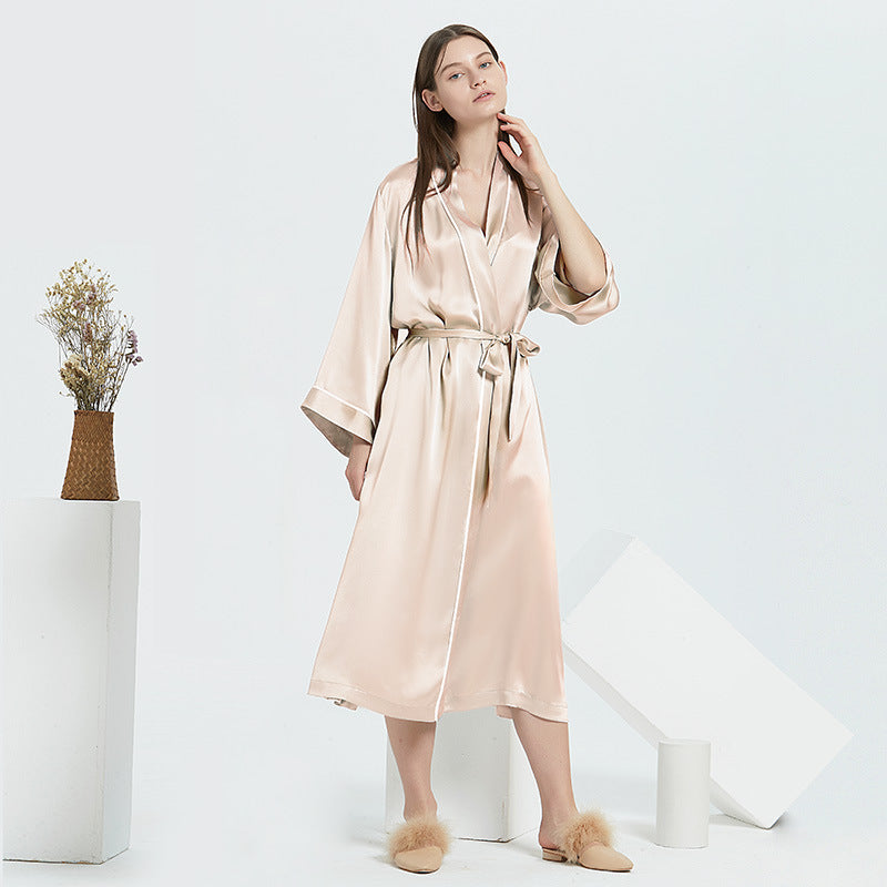 Long 19 momme mulberry silk robe, view 3
