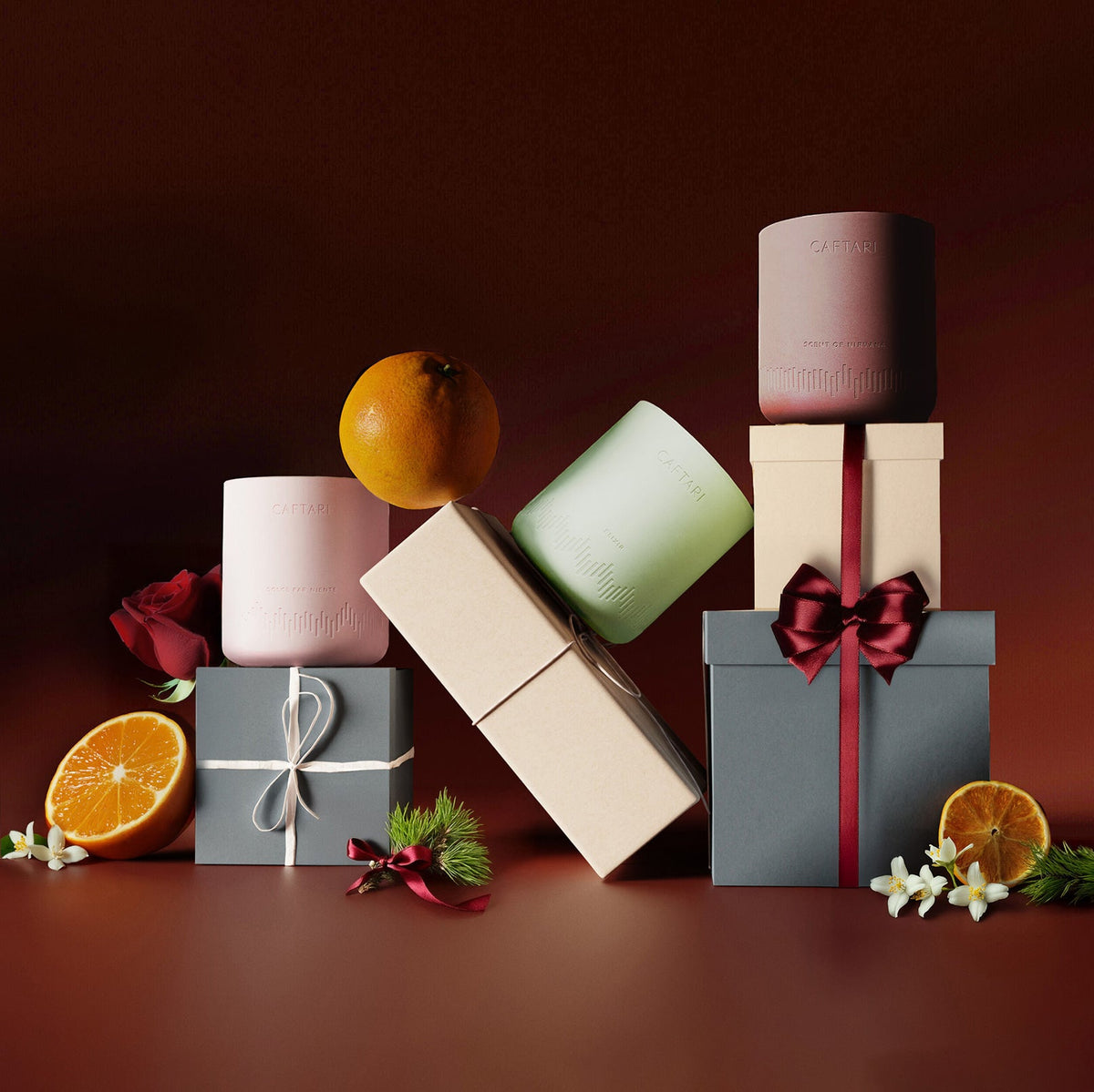 Signature Trio luxury candle gift set, holiday view