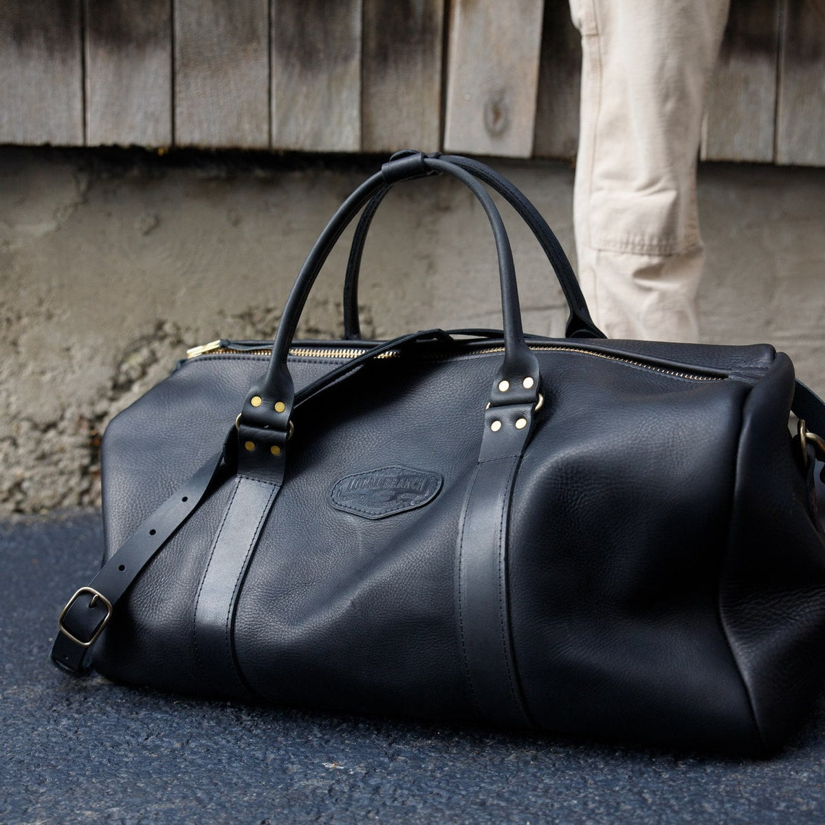Nomad leather duffle in Black, Weekender size